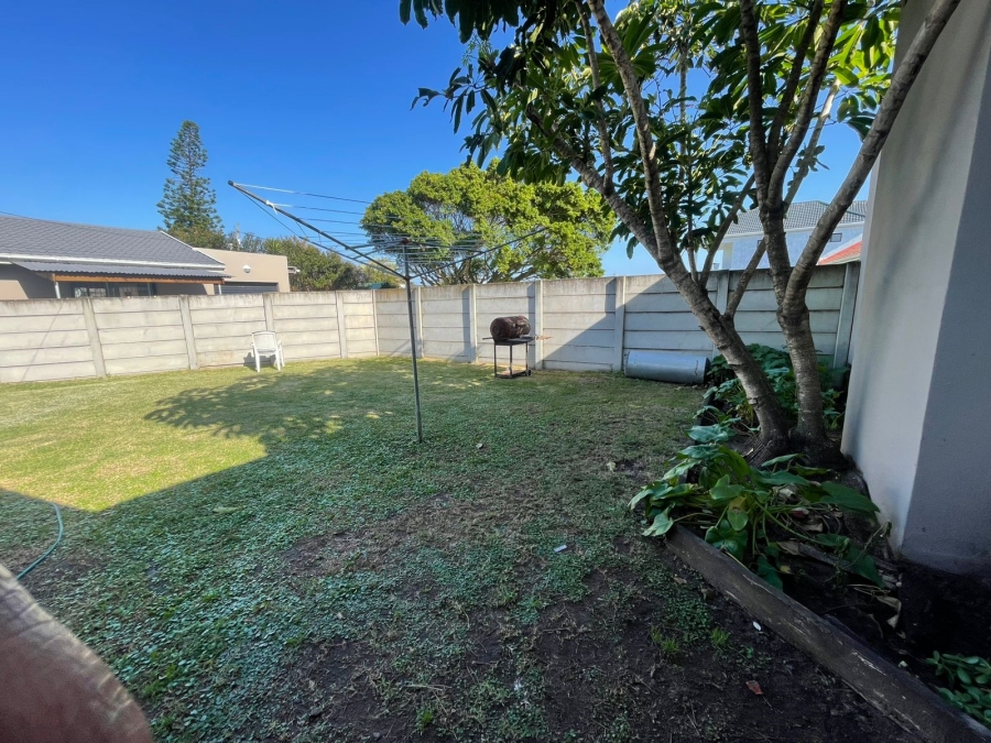 4 Bedroom Property for Sale in Gonubie Eastern Cape
